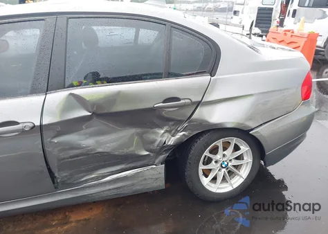 2010 BMW 328I xDrive z USA, uszkodzony, nr VIN WBAPK5C59AA650872